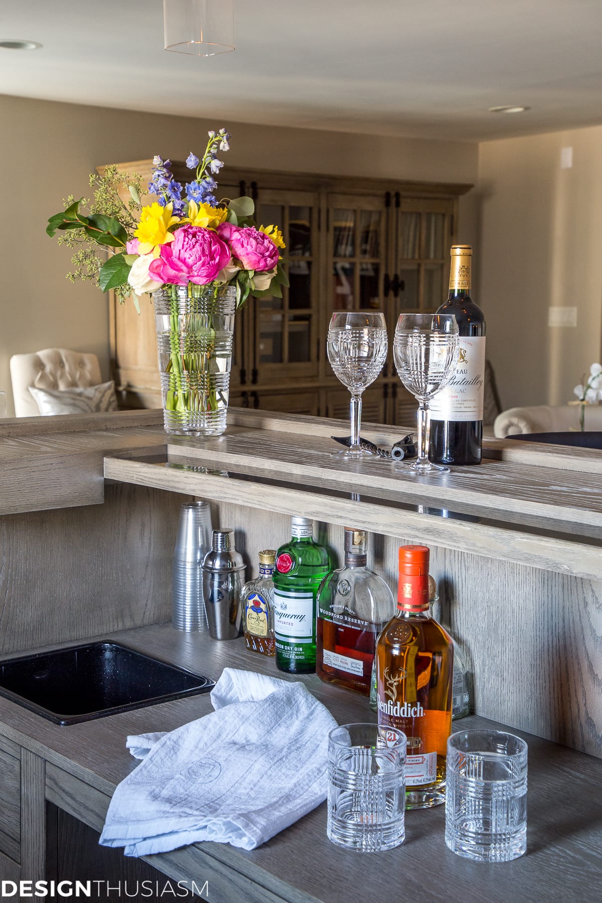 Home Bar Ideas: 6 Steps to an Elegant Basement Bar