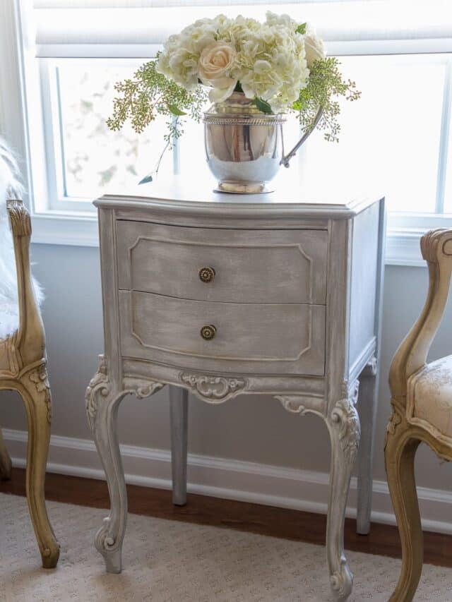 DIY Chalk Painted Table Makeover - Easy Step by Step Tutorial
