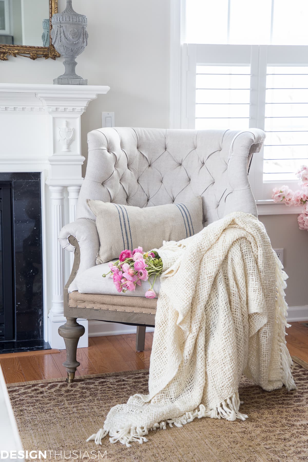 farmhouse spring decor chair with throw and pillow