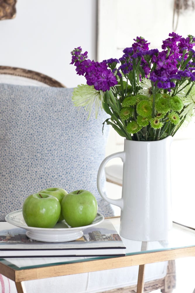 pitcher-of-flowers