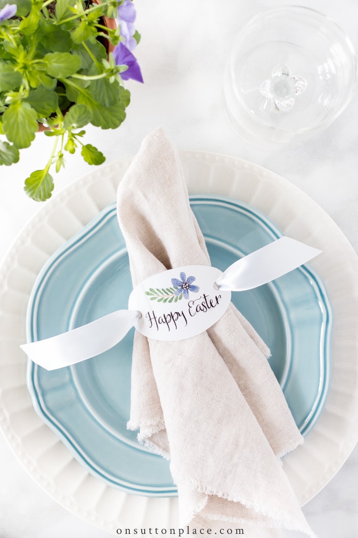 Happy Easter Napkin Rings from On Sutton Place