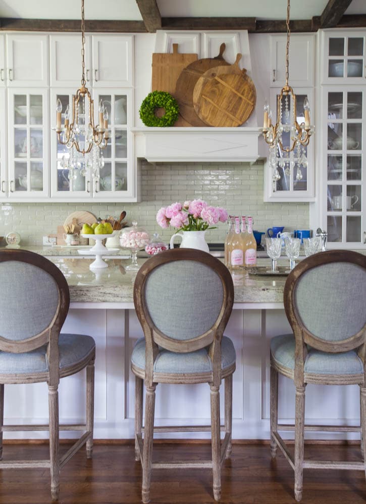 cedar-hill-farmhouse-kitchen