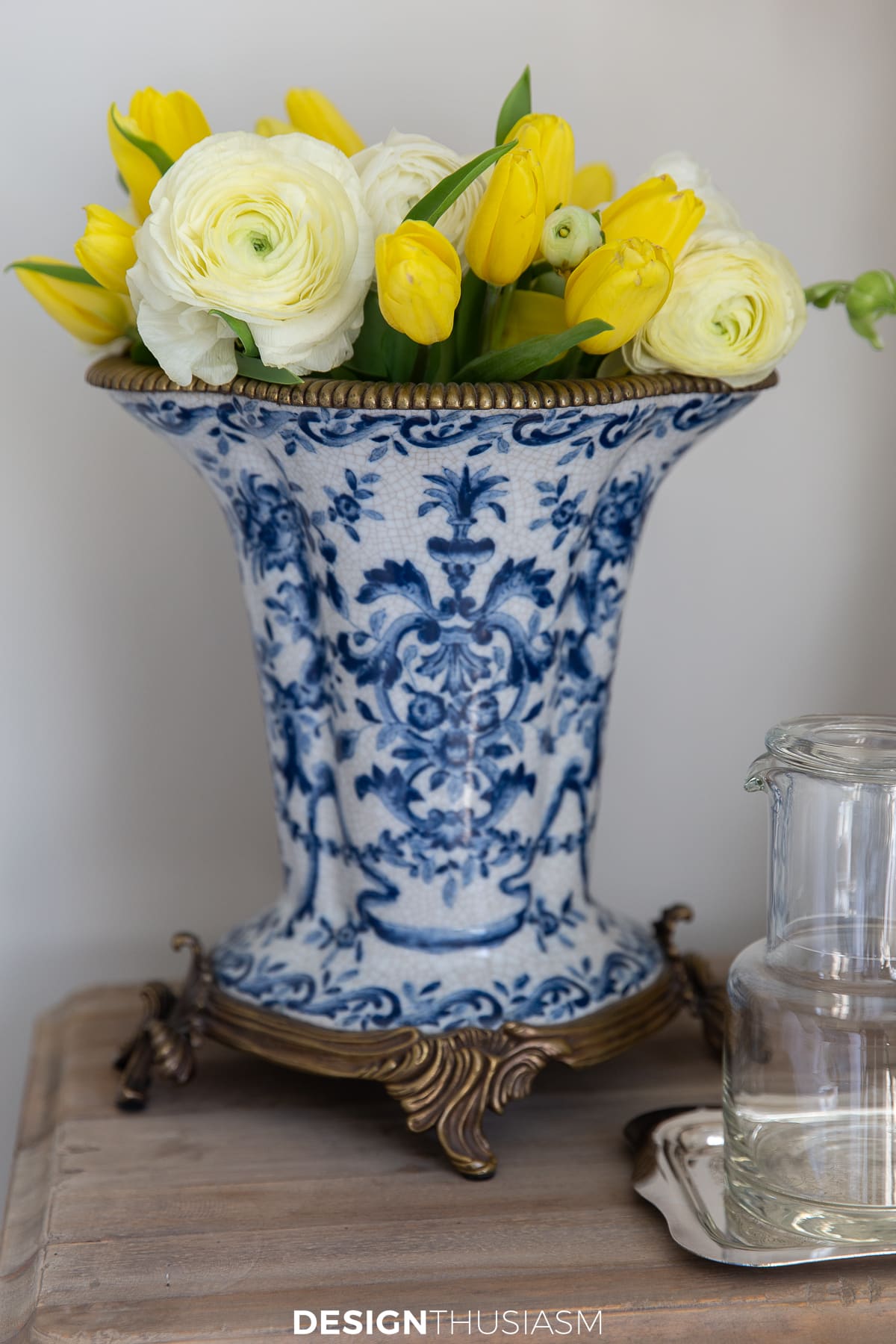 Summer Guest Room Vase