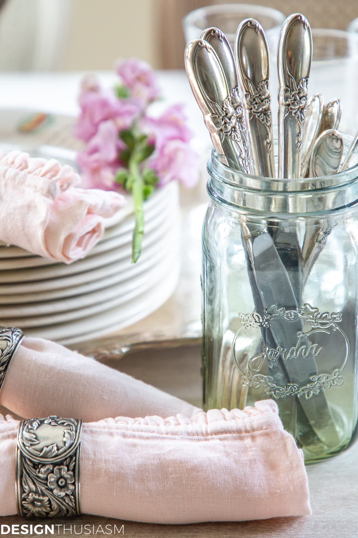 kitchen breakfast bar utensils in a mason jar