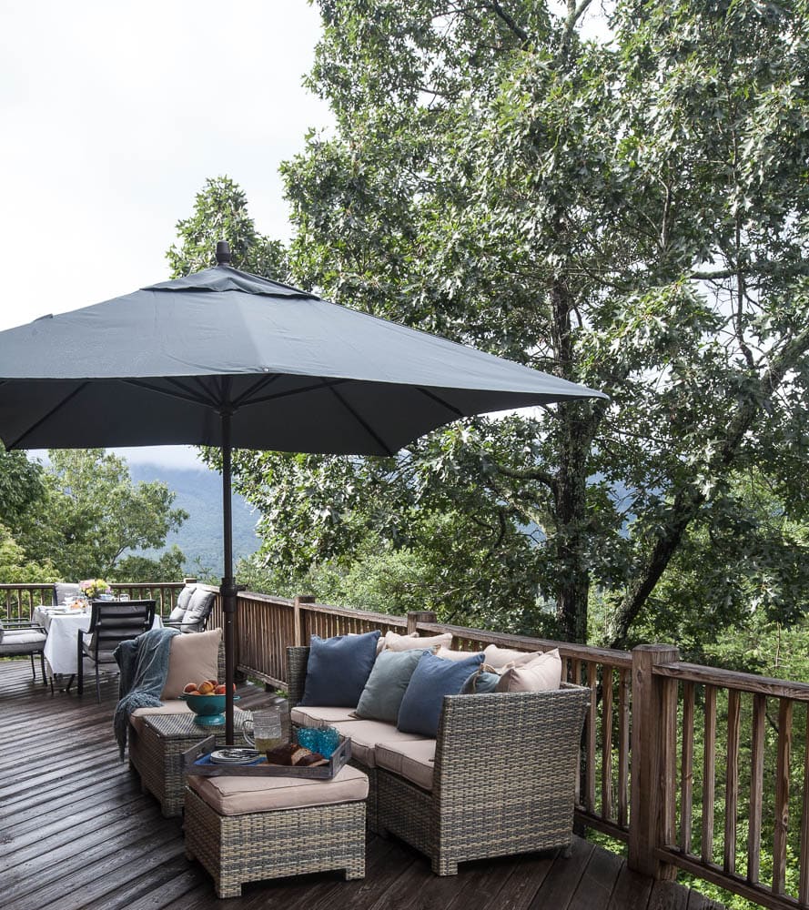 mountain-deck