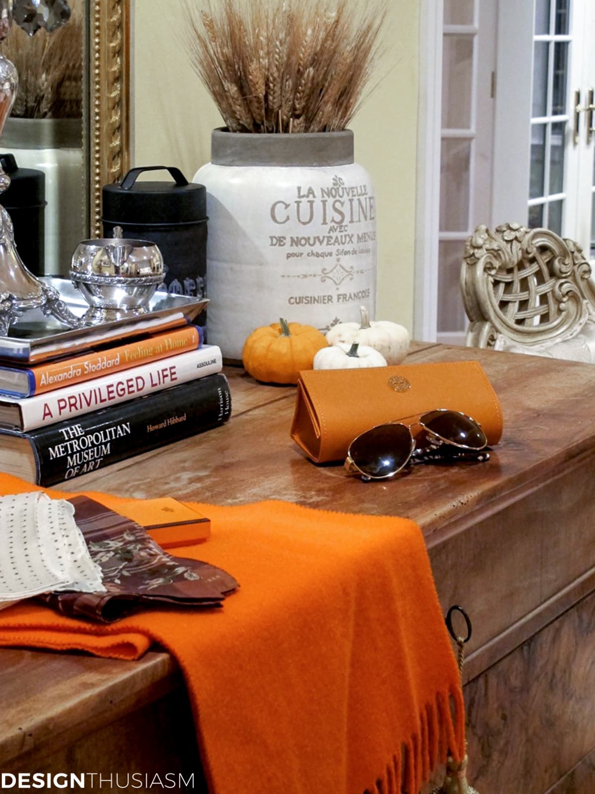 Halloween home decor for the living room