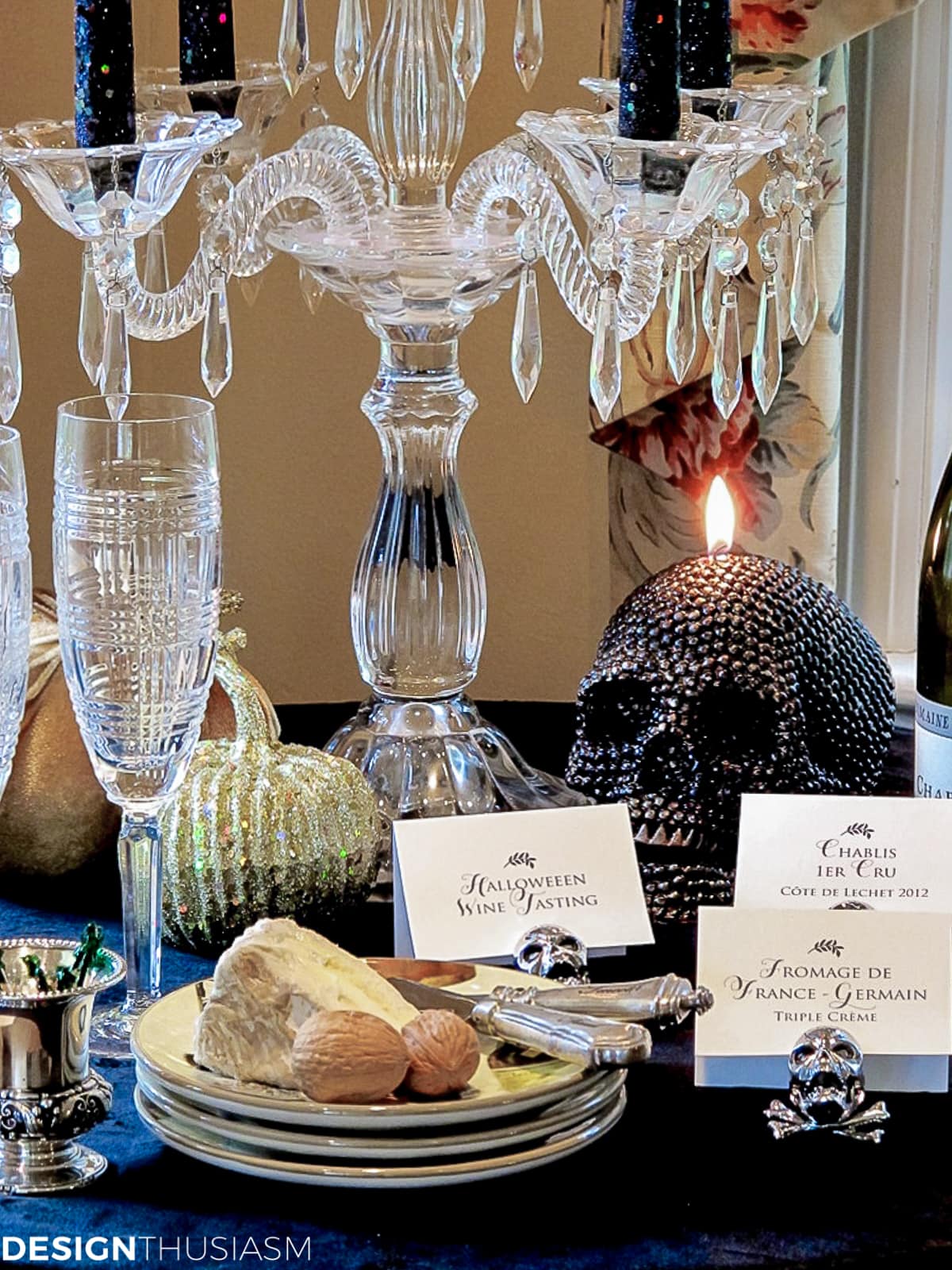 wine tasting Halloween decor ideas