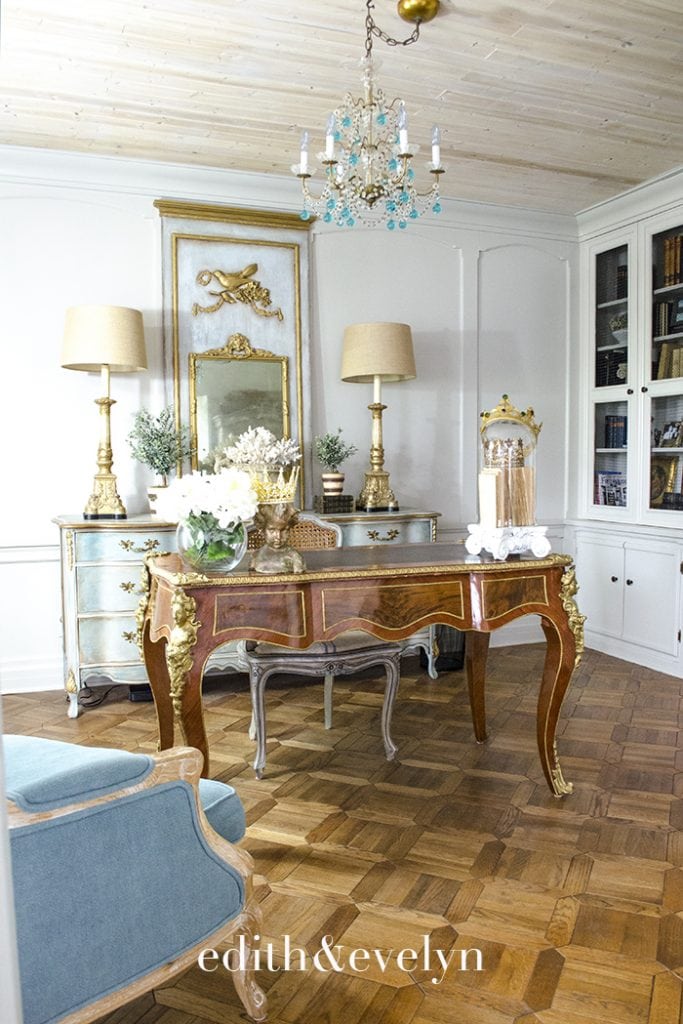 desk