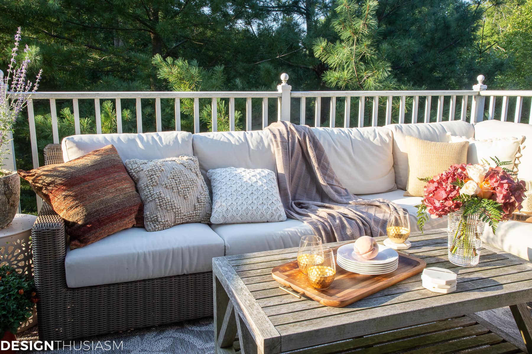 fall decorating ideas for outside