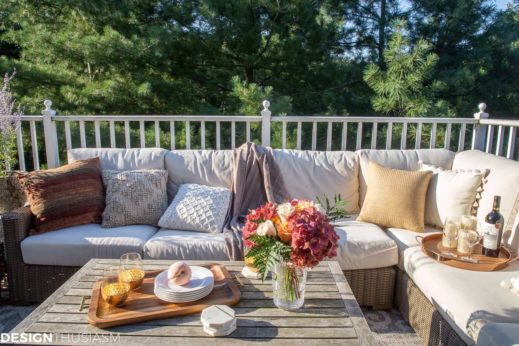 fall decorating ideas for outside entertaining