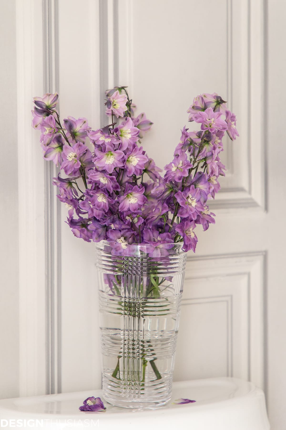 powder room floral
