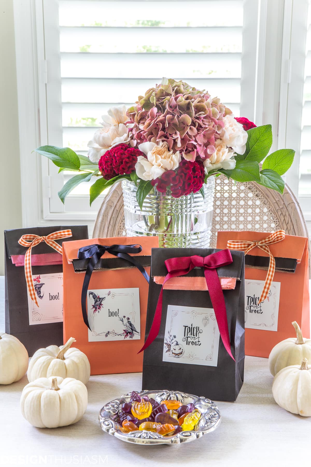 Free Halloween printables candy bag labels