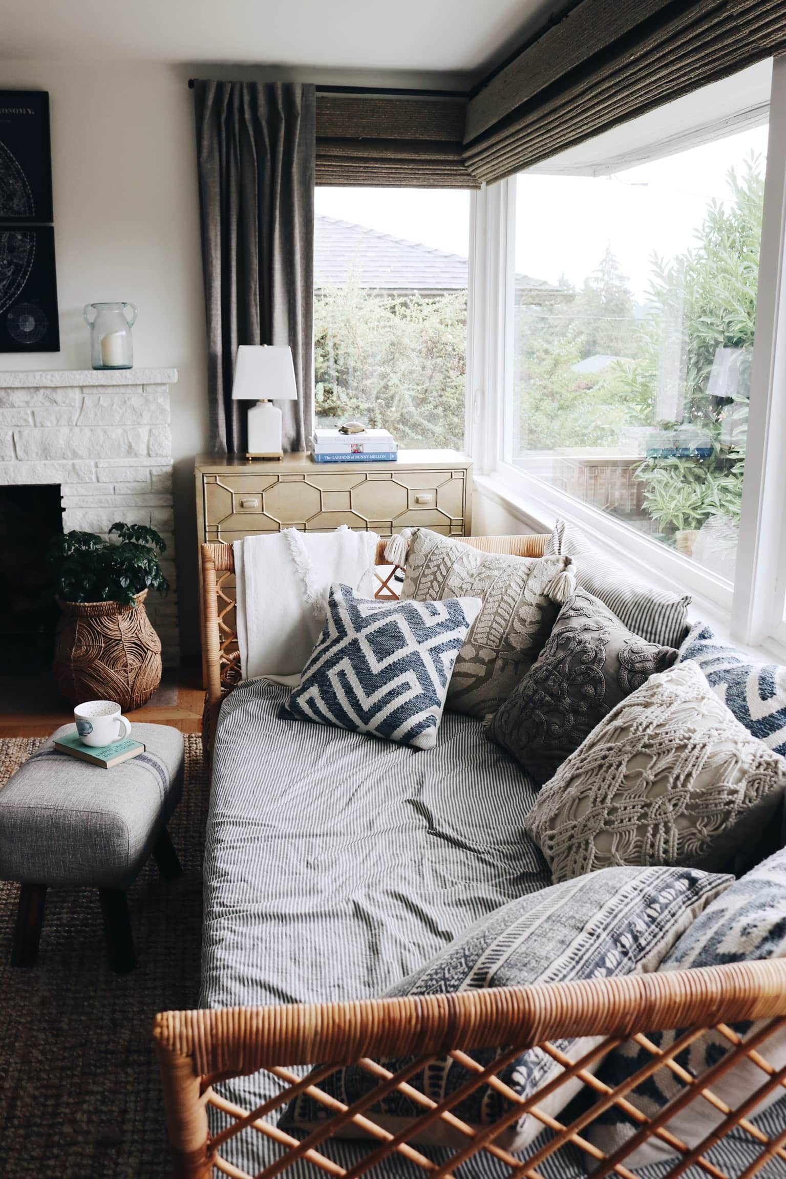 Creating ambience with mood lighting - The-Inspired-Room-rattan-daybed-blue-and-white-home-decor-living-room-decorating