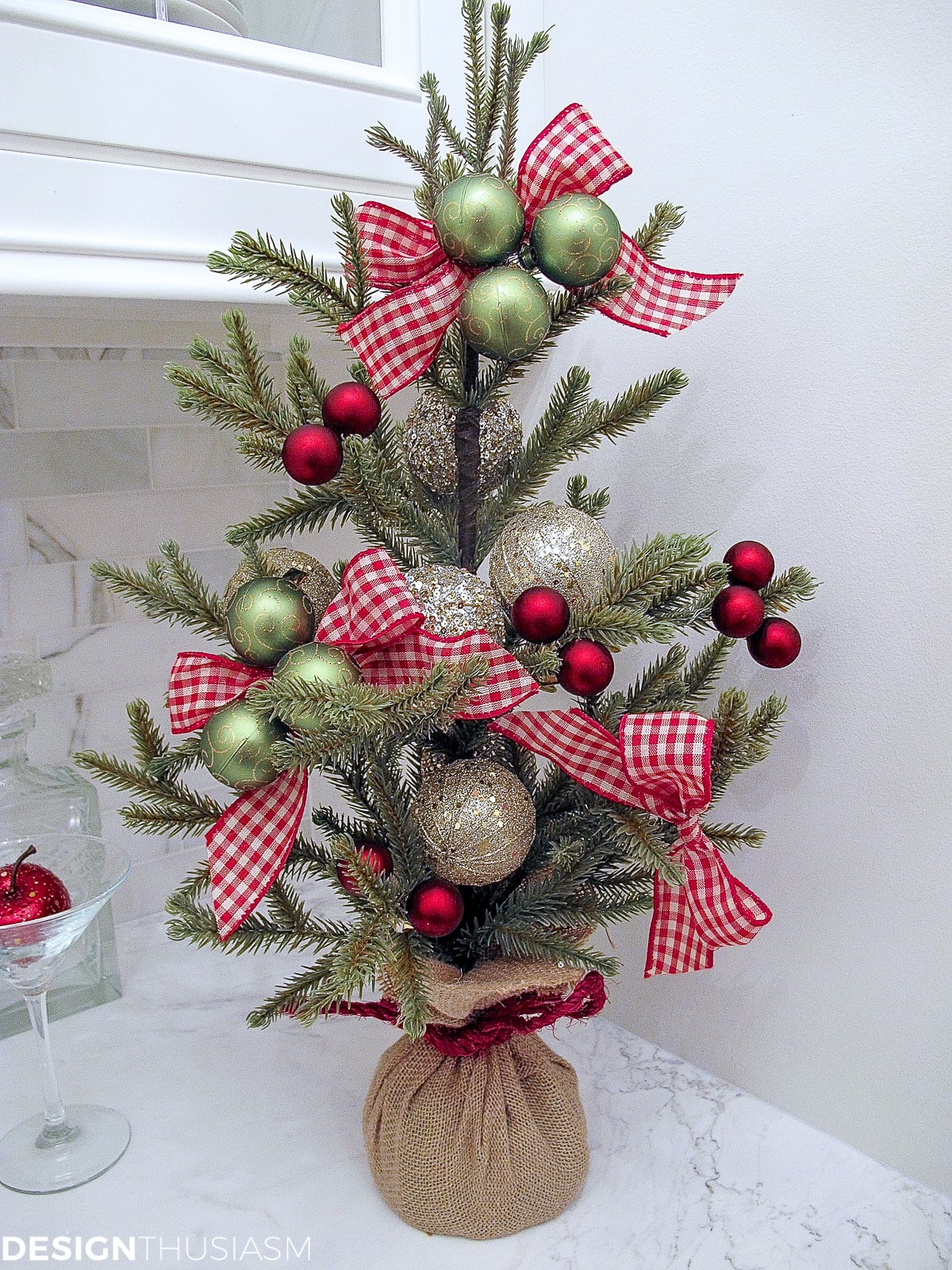 Christmas decoration ideas simple tabletop tree