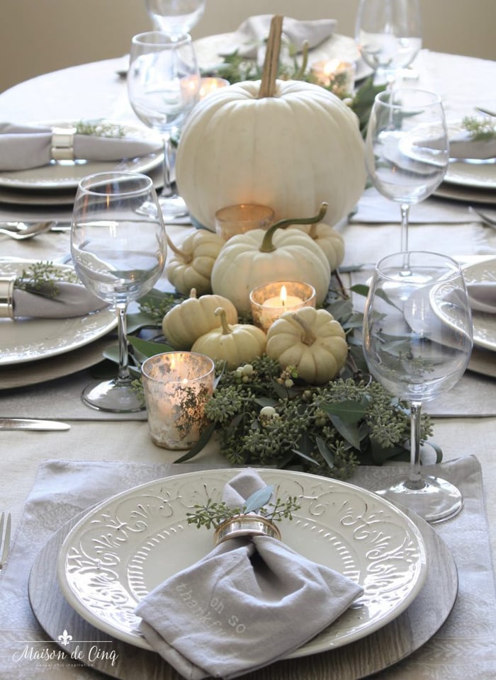 MaisondeCinqNeutralFallTable