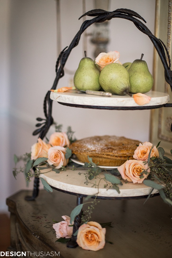 Thanksgiving decor with 2 tier cake stand for pies