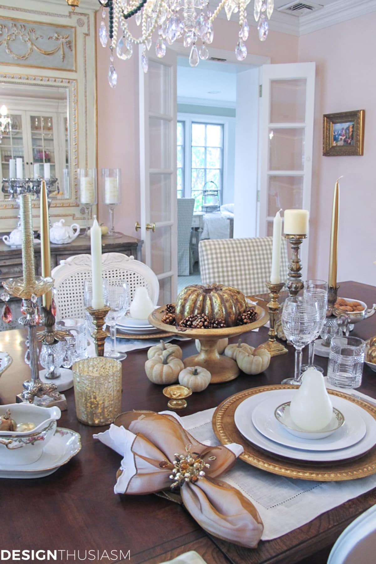 Thanksgiving table decor + Thanksgiving table setting ideas