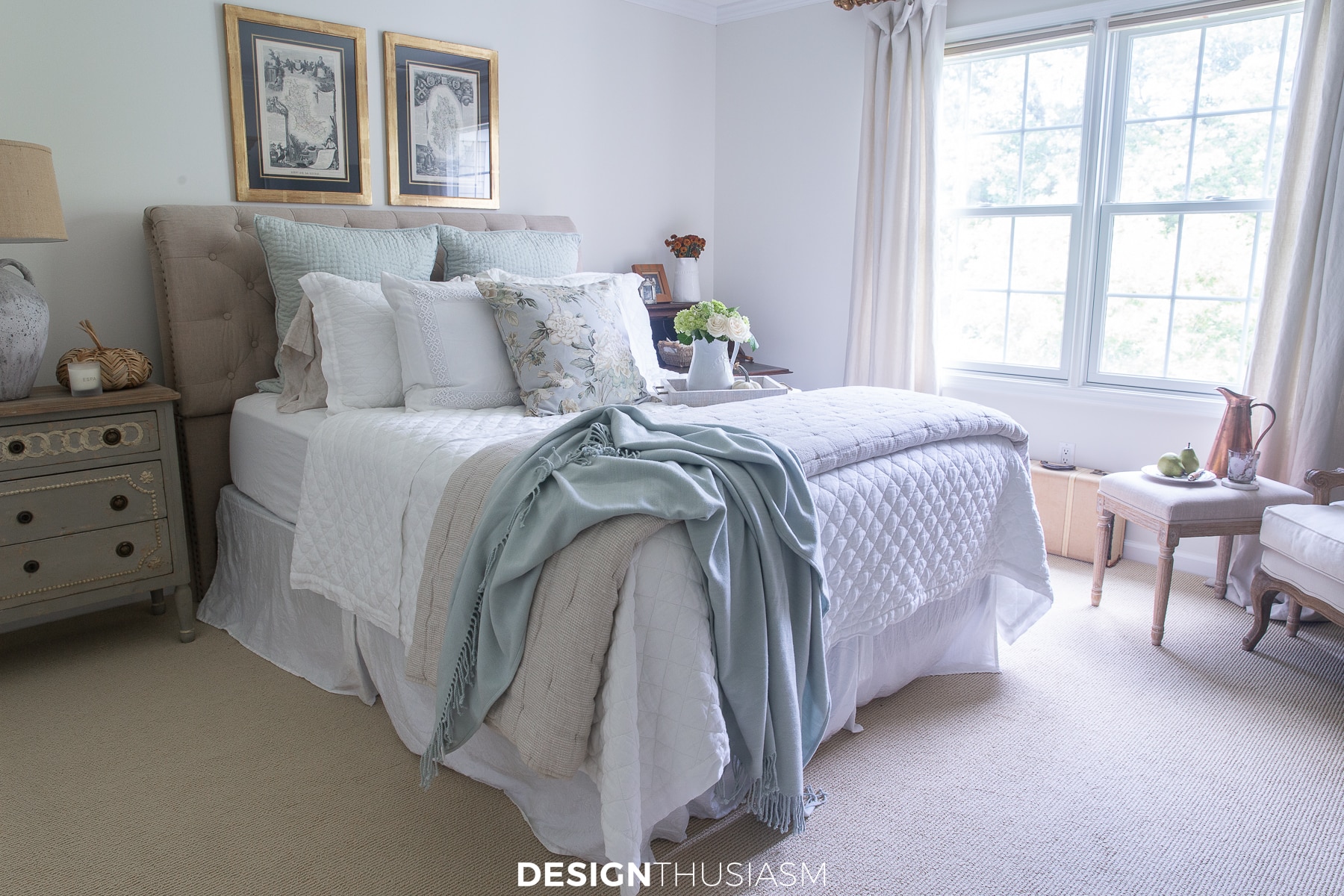 fall guest room bed