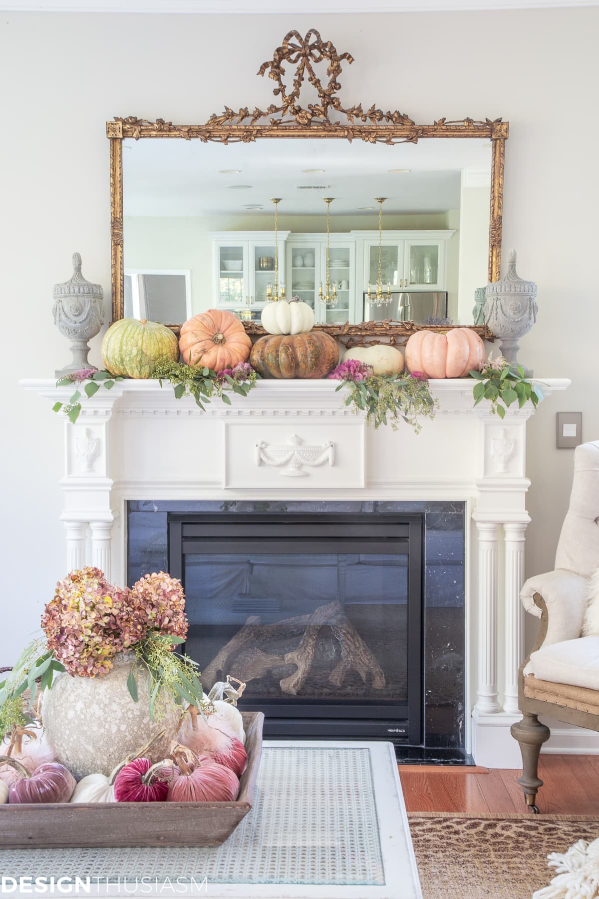 fall living room decor decorating with pumpkins 