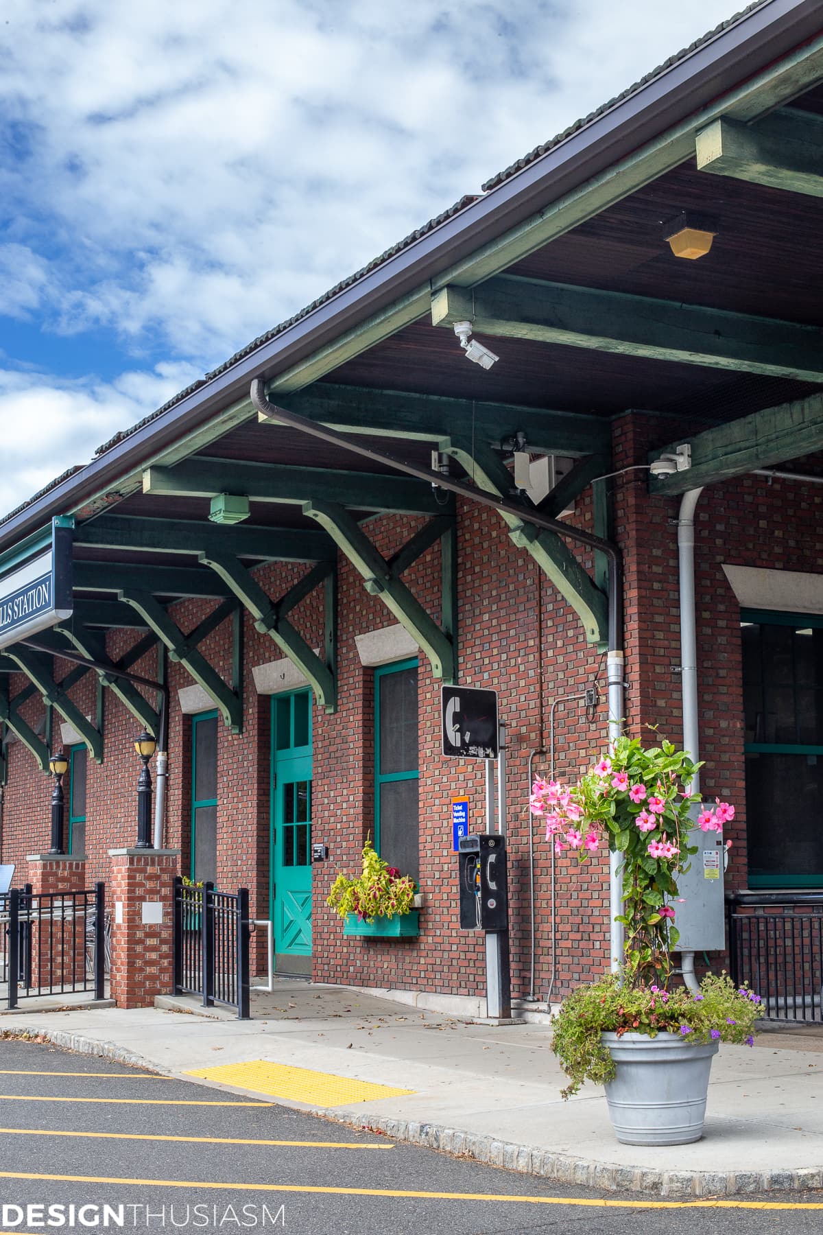putting down roots choosing a special neighborhood