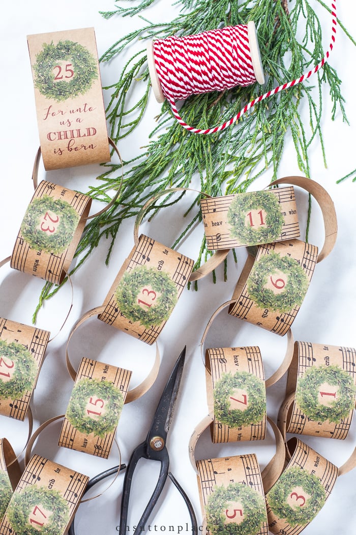 Christmas Countdown Paper Chain from On Sutton Place