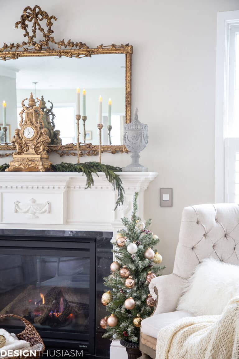 Christmas living room fireplace
