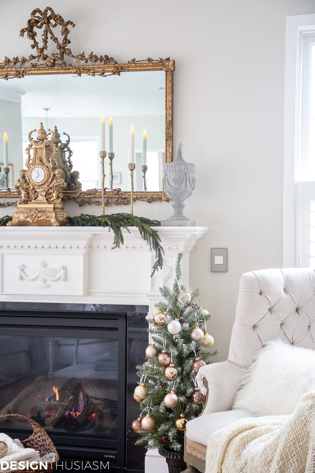 Christmas living room decorating with metallics