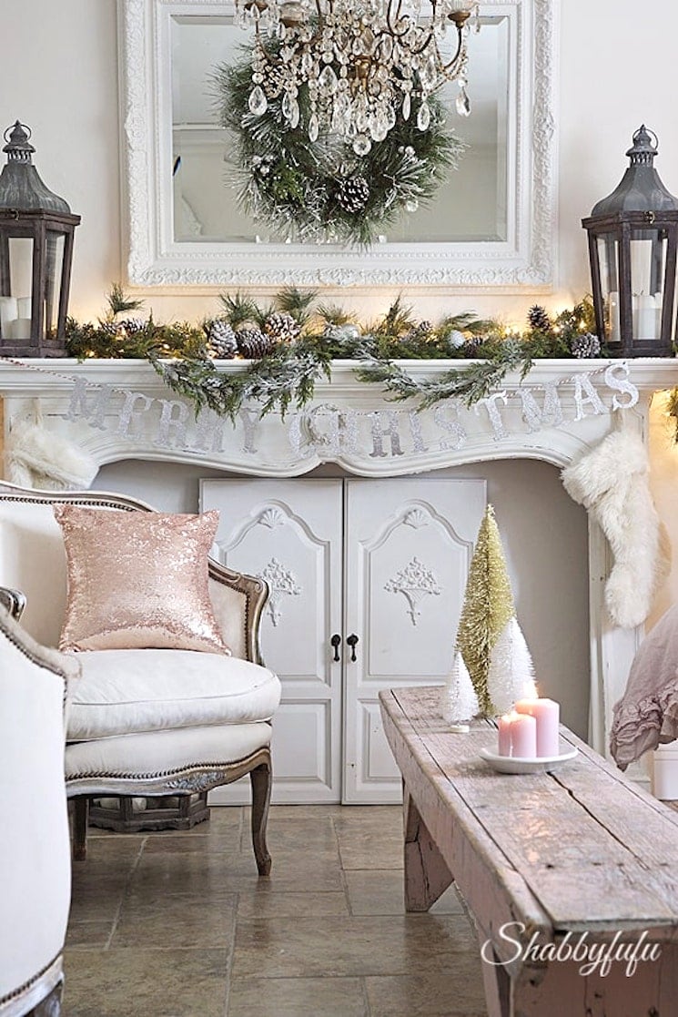 FCF 94 Christmas home tours shabbyfufu