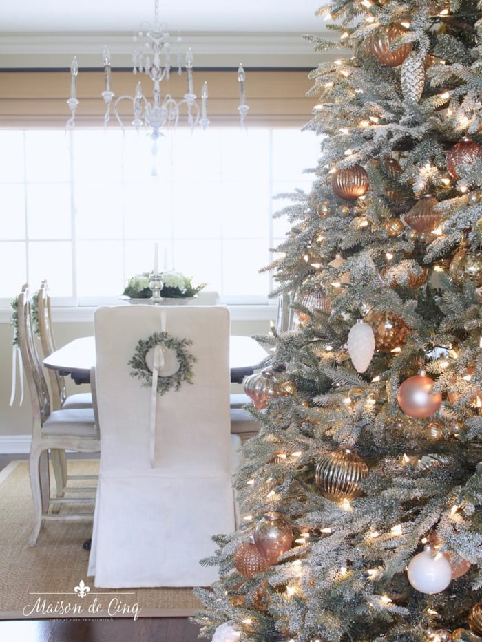 MaisondeCinqxmasDiningRoom
