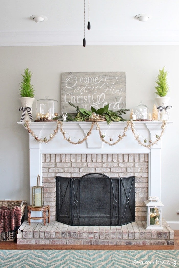 christmas-decorating