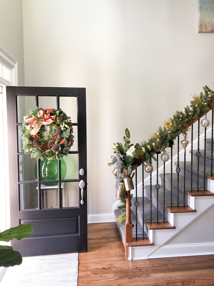 christmas-front-porch
