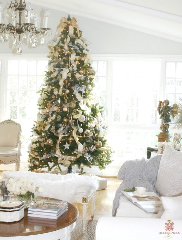 French Country Christmas tree decorations