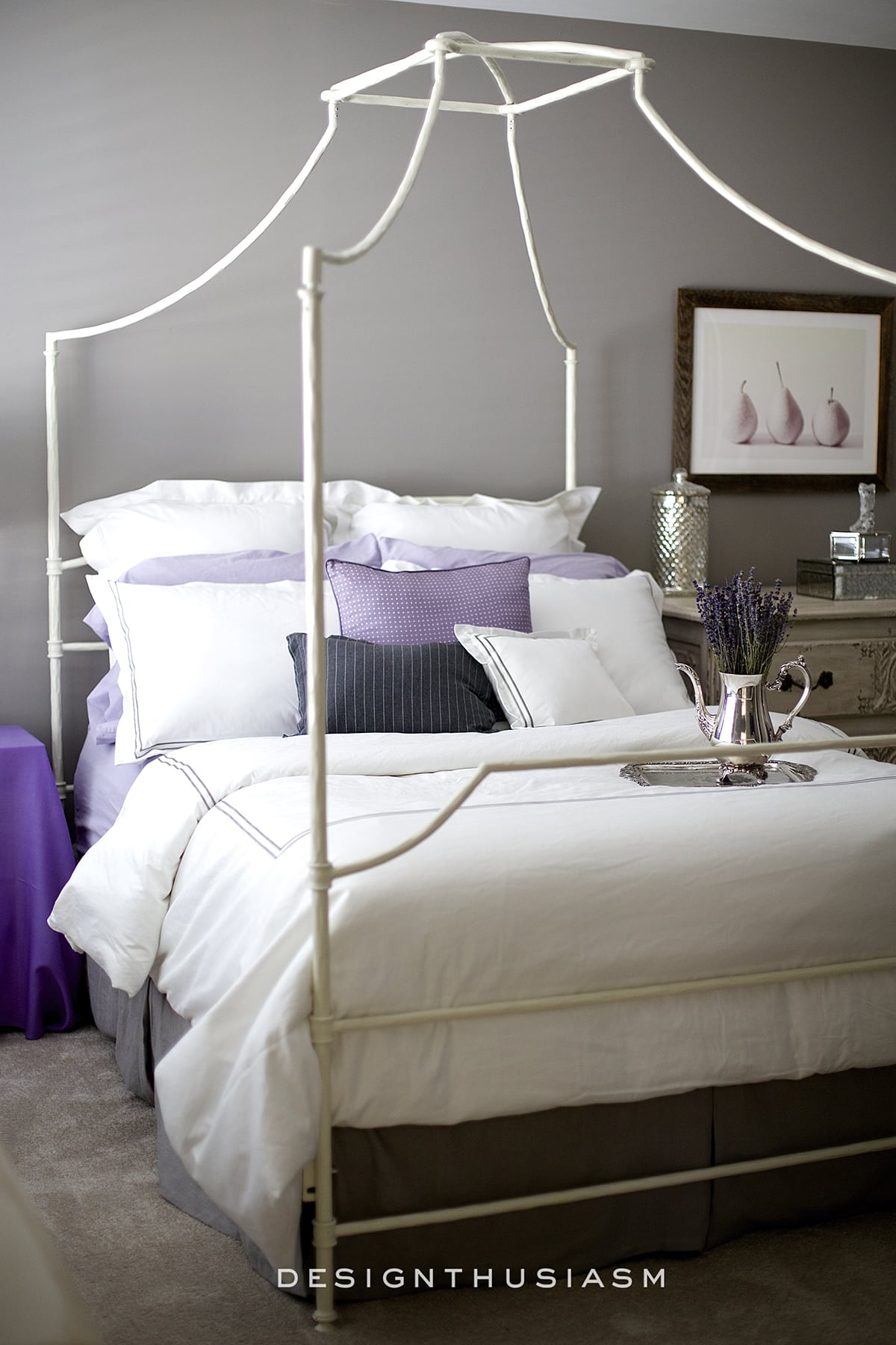 lilac and grey bedroom