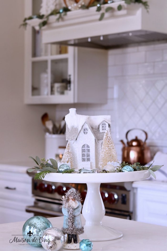 maisondecinqbluexmaskitchen