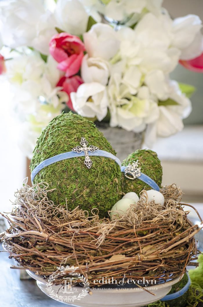 DIYMossEasterEggs