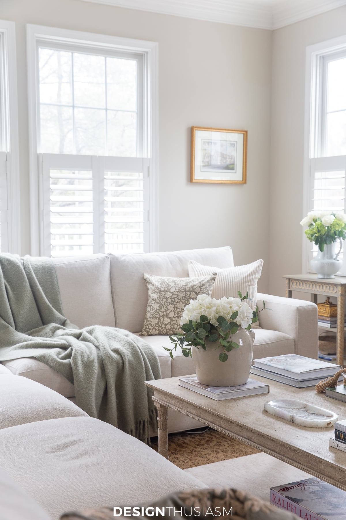 sectional soafa in the family room