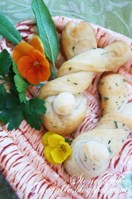 BUNNY BREADSTICKS StoneGable