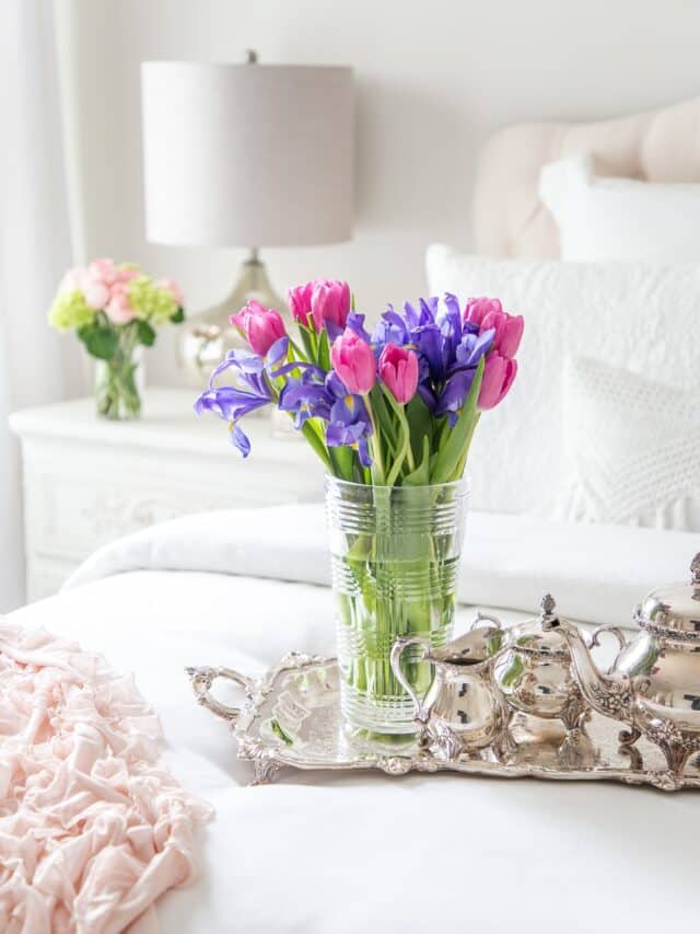 white bedroom decor