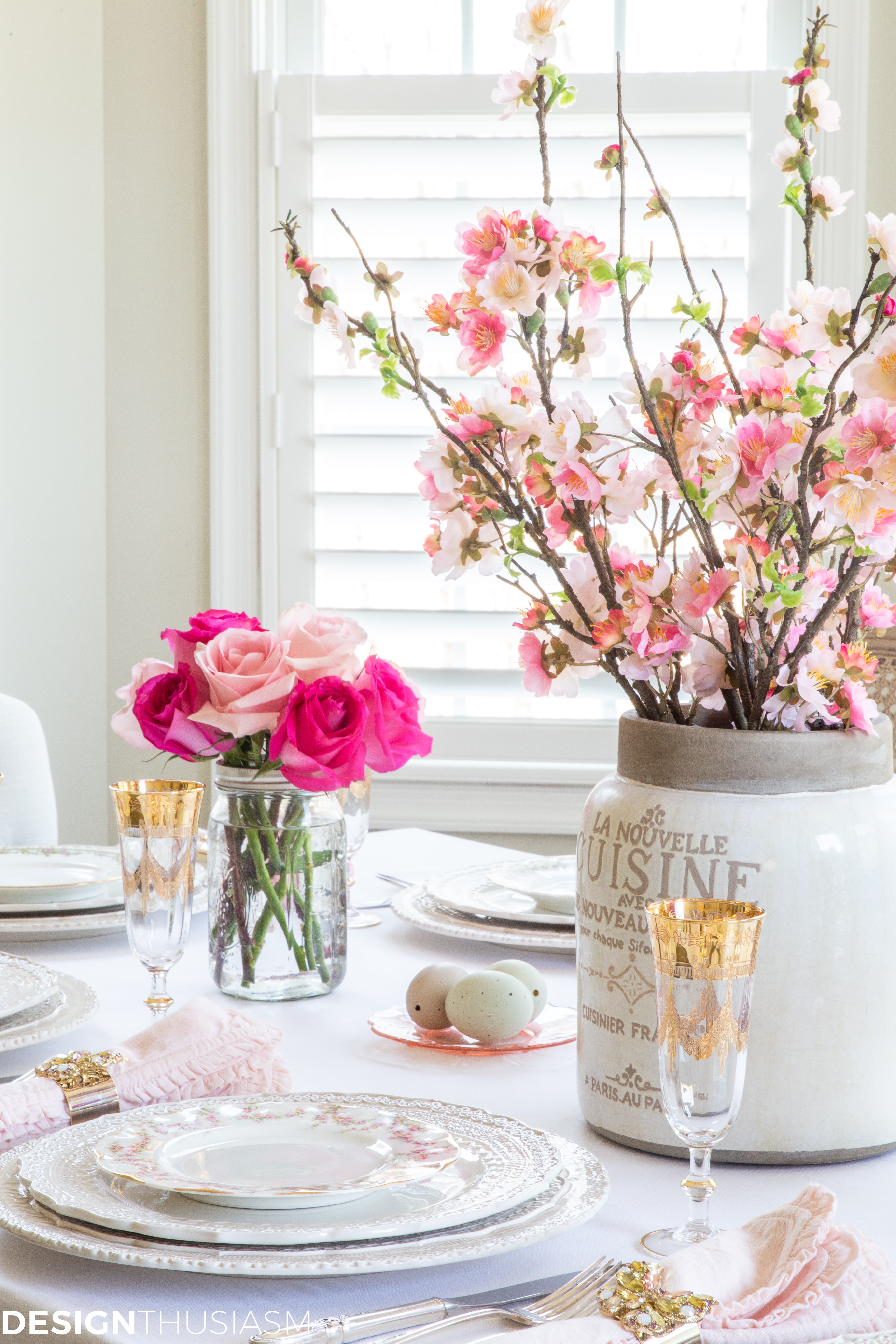 pink easter table decor