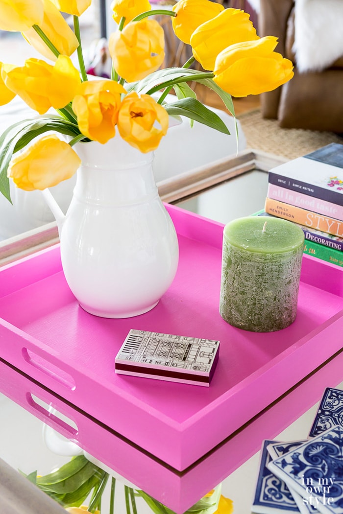 20-Minute-Decorating-Idea-Using-Trays-In-Every-Room