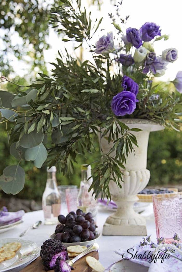 Styling Outdoor Dining - Table For Two