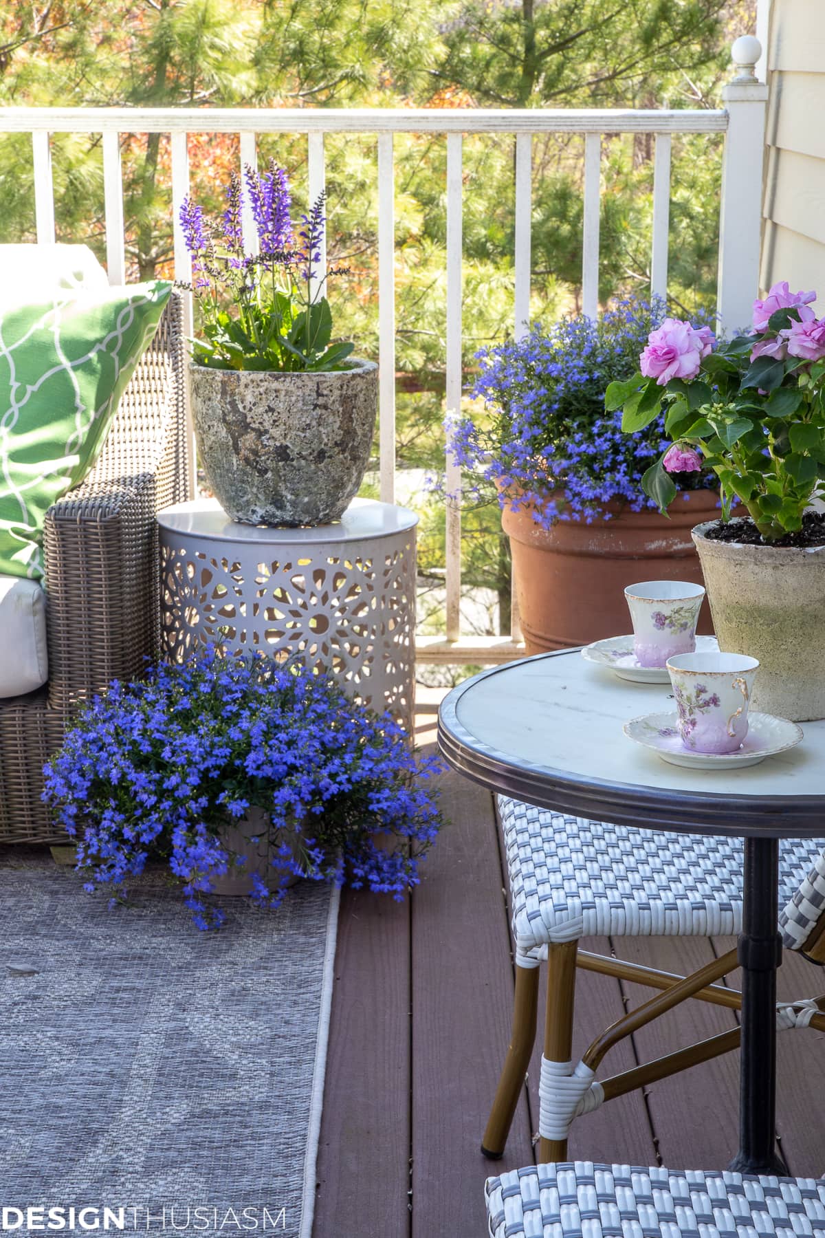patio decor bistro table