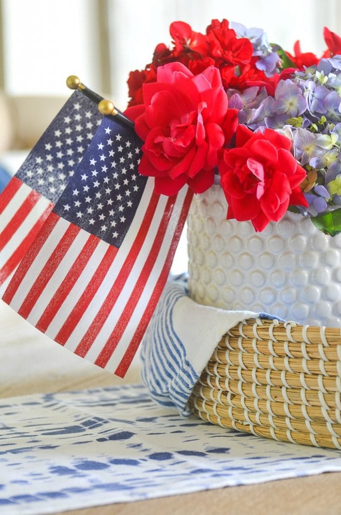 patriotic centerpiece