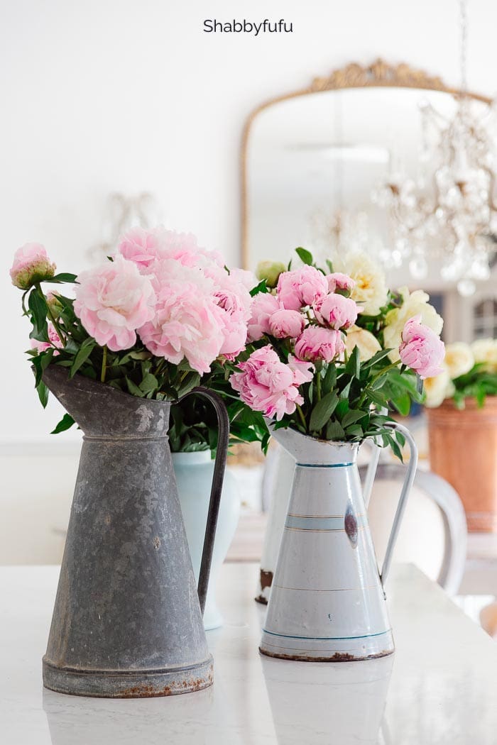 20 Stunning Spring & Summer Flower Arrangements - Shabbyfufu