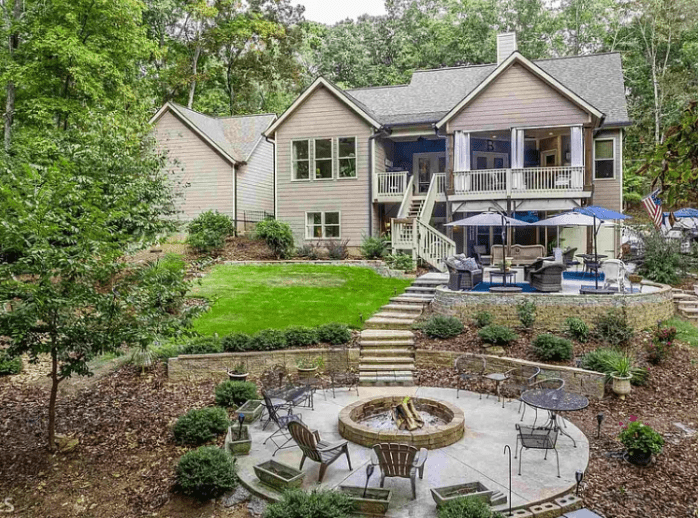 Craftsman Lake House Tour