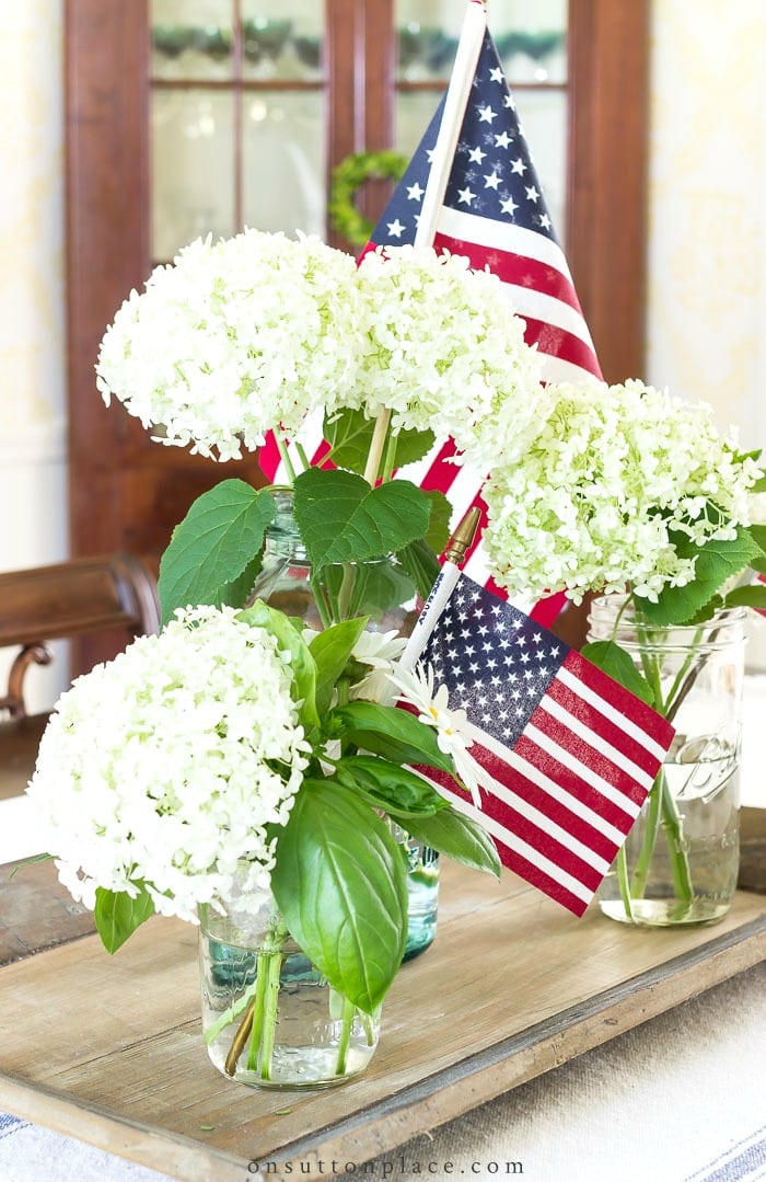 Last Minute Patriotic Decor Ideas from On Sutton Place 1