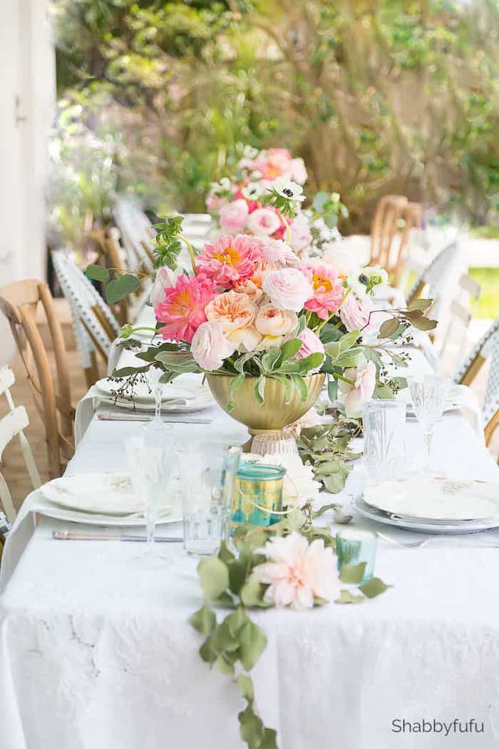 Wedding-reception-table-shabbyfufu.com_