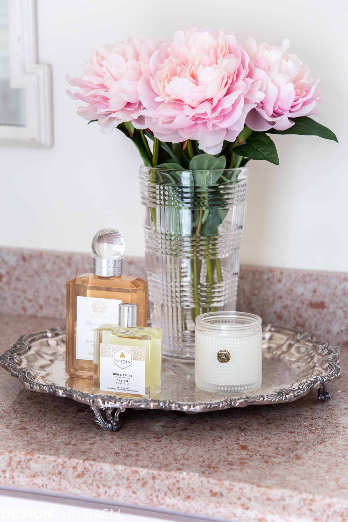 bathroom tray with bath products