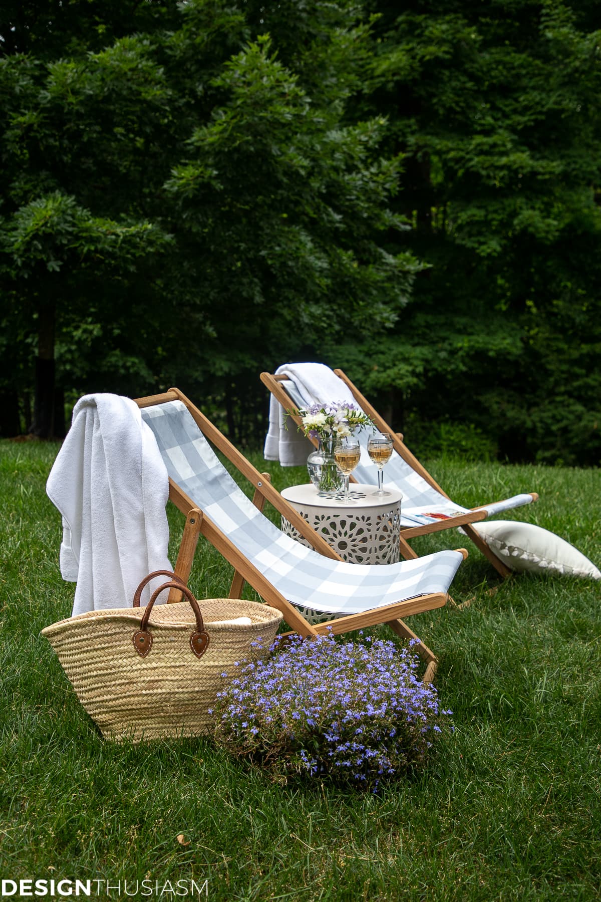 backyard party with sling chairs