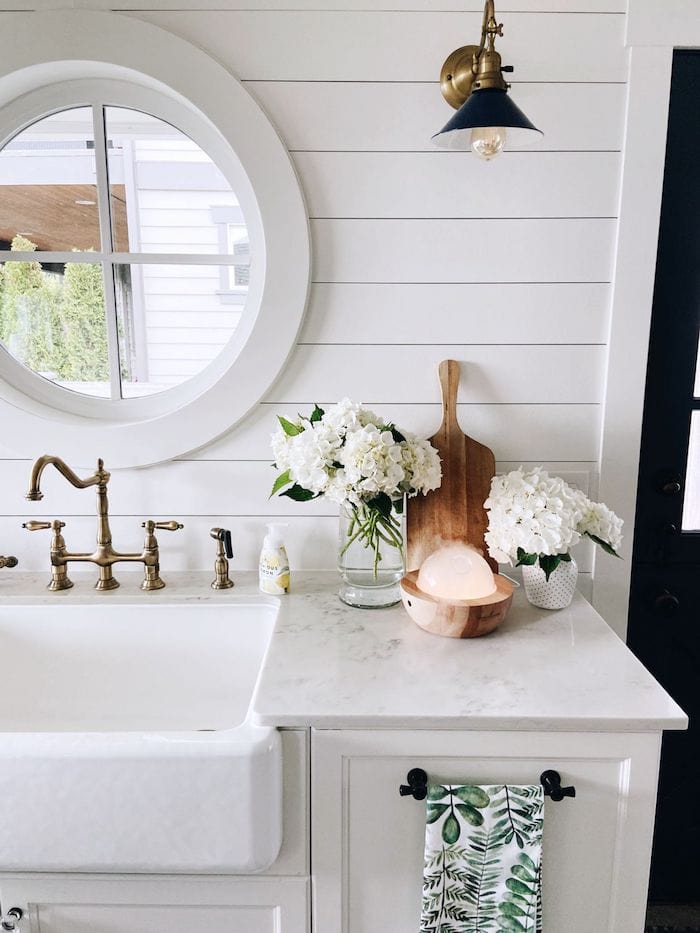 Joy of a clean sink and four daily routines